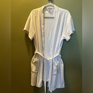 Nostrum bathrobe